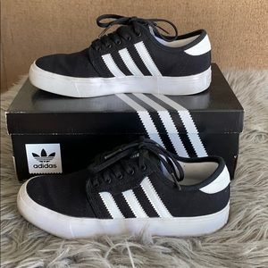 ADIDAS SEELEY J